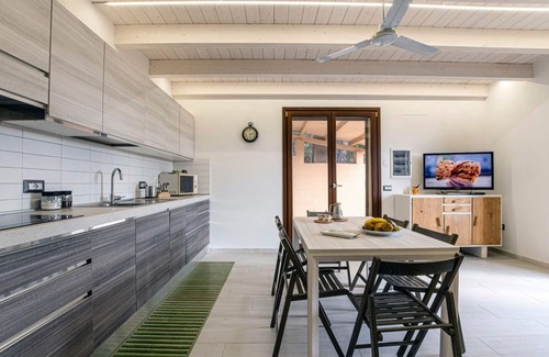 Teulada Villa | Villa Ericina a two-minute walk from Tuerredda beach