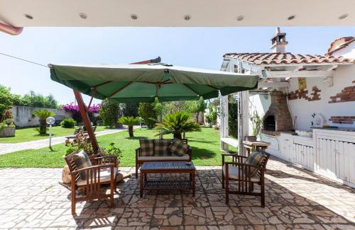 Giorgilorio Villa | Villa Erika with private pool and garden - Happy Rentals