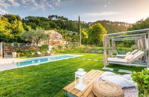 Pieve di Compito Villa | Villa Ester, a Stylish Farmhouse on the Hills