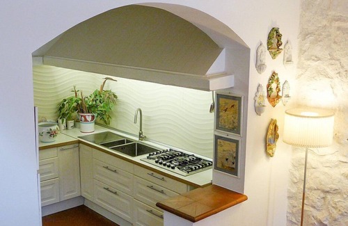 Manciano Villa | Villa Fanciulla: A splendid three-story villa made of stone, with Free WI-FI.