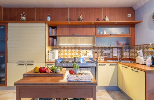 Montecarlo Villa | Villa Gabri 8+2, Emma Villas