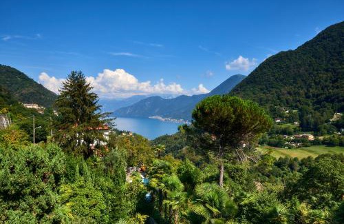 Dizzasco Villa | Villa Gina by Quokka 360 - historic Villa on the Lake Como