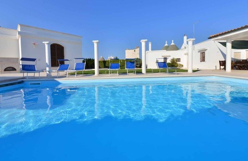 Specchiaruzzo House | Villa Giovanna Trullo