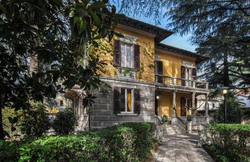 Novi Ligure Hotel | Villa Girardengo