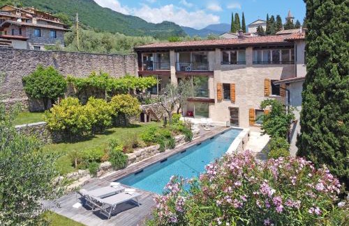 Cecina Villa | Villa Glam Luxury Modern Villa in an Historical Limonaia