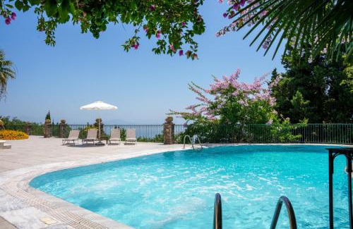 Perama Villa | Villa Grosse Sea and Mountains View