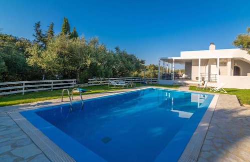 Amoudi Villa | Villa Harmony