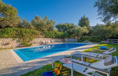 Amoudi Villa | Villa Harmony