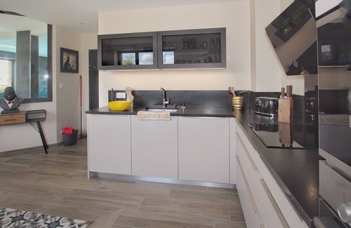 Brignogan-Plage Villa | Villa - Heated indoor pool - Sea view - Direct beach