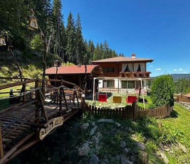 Sarnitsa House | Villa Hills - къща за гости с храна