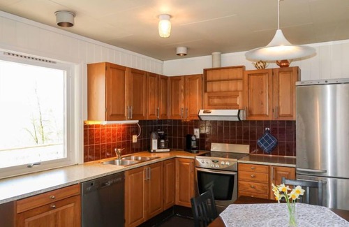 Fusa House | Villa Hjartnes by Interhome