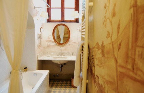 San Casciano in Val di Pesa Hotel | Villa il Poggiale - Dimora Storica