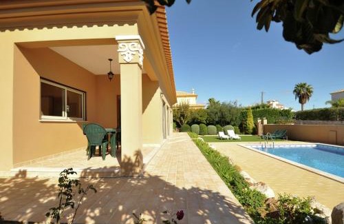 Chinicato Villa | Villa in Algarve with Private Pool