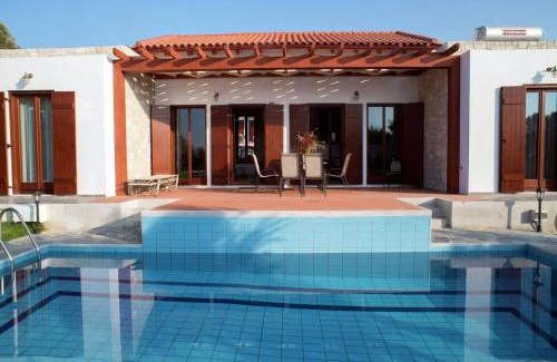 Kirianna Villa | Villa in Arkadi with Pool near the Sea