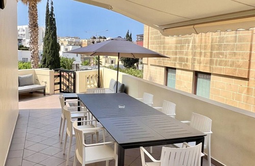 Paceville House | Villa in St Julian's with Private Pool