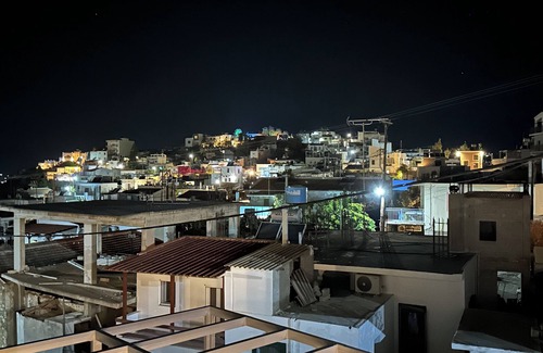 Kamilari House | Villa in the center of Kamilari Village 3 bedrooms, swimming pool, .