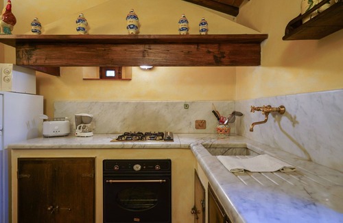 Dicomano Villa | Villa in Vicchio with 2 bedrooms sleeps 4