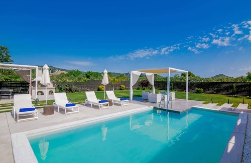 Vanato Villa | Villa in Zakynthos with Pool & Near Tsilivi Beach