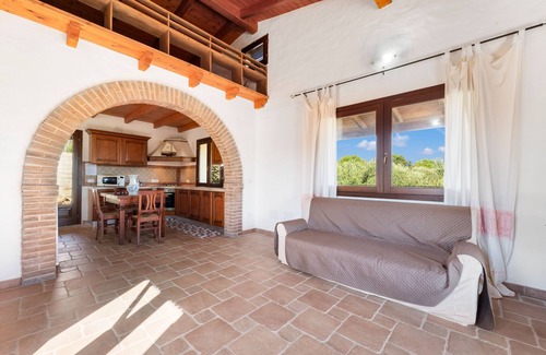 Porto Paglia Villa | Villa “Is Sorrisi” with private veranda two km from the sea