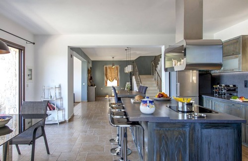 Nidri Villa | Villa Kallisto with Infinity Pool & Stunning Sea View in Perigiali, Lefkada!