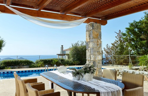 Drosia Villa | Villa Kalypso - Only 600m from the beach