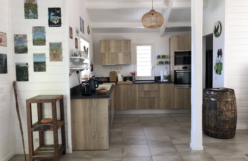 Vieux-Habitants Villa | Villa Kazami with pool and sea view