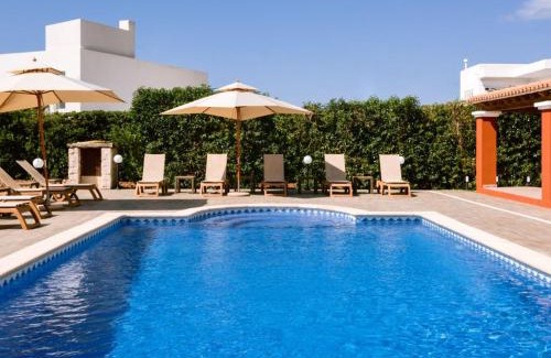 Sant Josep de sa Talaia Villa | Villa KM2 lovely villa located just outside of Sa Carroca a 5 minute drive from Playa den Bossa