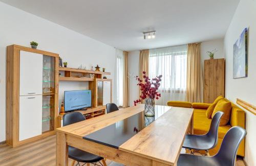 Pamporovo Apartment | Villa Kometa - 1BD Apt with Balcony & Forest View by Flat Manager