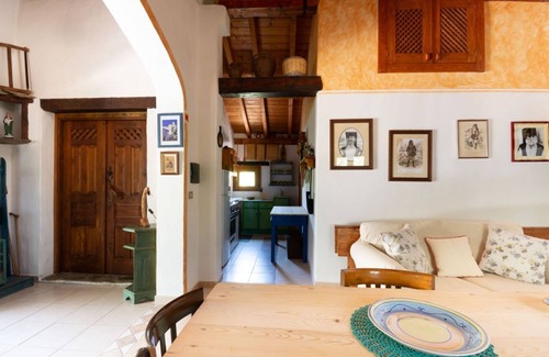 Oliena Villa | Villa L'Oliveto in the countryside