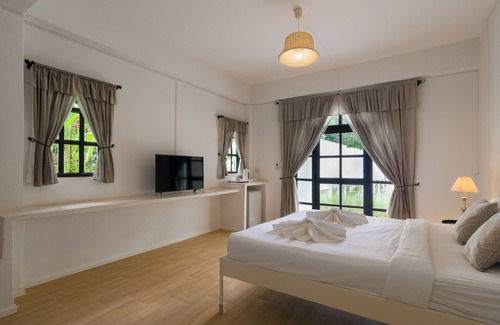 Song Phi Nong Resort | Villa La Flora Kaeng Krachan