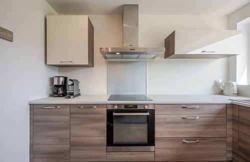 Nonglard Villa | Villa 'La Quintessence' with Mountain View, Wi-Fi and Air Conditioning