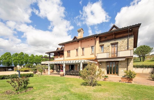 Soci Villa | Villa le Greti 12 In Bibbiena, Toscana