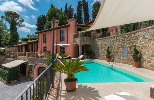 Margine Coperta-Traversagna Villa | Villa Le Panteraie - villa with swimming pool between Florence and Pisa