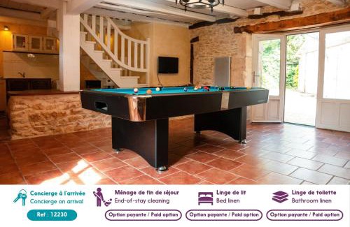 Thonac House | Villa 'Le Roc' pour 10, jardin et piscine