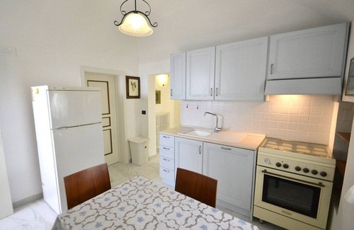 Tuglie House | Villa Lippia B: A characteristic and welcoming two-story apartment that is part of a villa in the characteristic style of the Apulian countryside, with Free WI-FI.