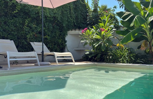 Fontane Bianche Villa | Villa Lucia with infinity pool and garden in an oasis of peace (Wi-Fi)