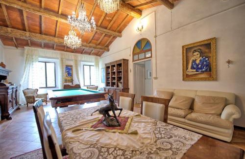 Arezzo Villa | Villa Luciano by PosarelliVillas