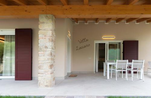Crone Villa | Villa Luciano