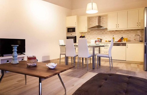 Lygia Villa | Villa Manos in Ligia