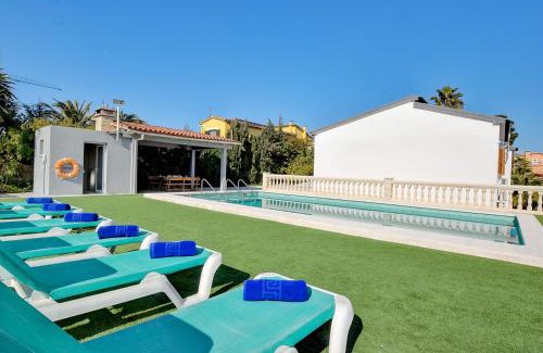 Ses Cadenes Villa | Villa Maravillas 2 by Slow Villas
