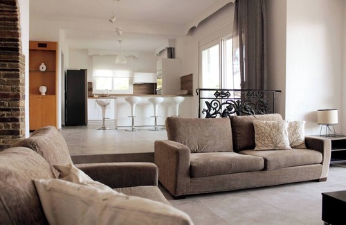 Halkidiki Villa | Villa Mare Azul - Luxury Beachfront Retreat in Hanioti, Halkidiki, Greece