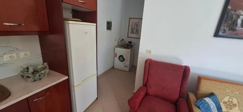 Delvine House | Villa Margot