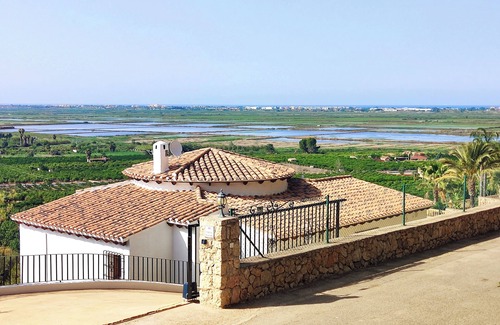 Pego Villa | Villa Marian. Pool heating, very private, Wifi AC, near beach