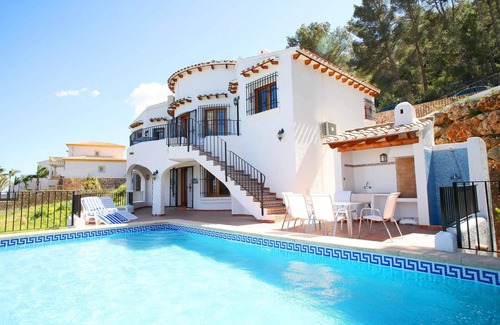 Pego Villa | Villa Marian. Pool heating, very private, Wifi AC, near beach