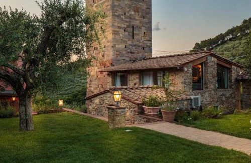 Sant'Andrea di Compito Villa | Villa Matilde, with Private Pool on the Lucca Hills