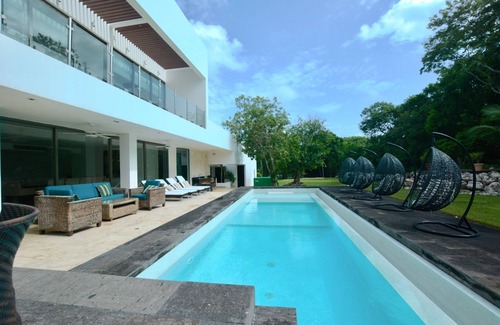 Akumal House | Villa Maya - Luxury Mansion