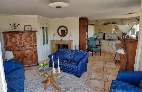 Siedlinghausen Apartment | Villa Meisterstein