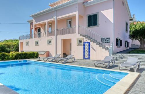 Canhas Villa | Villa Mendonça, a Home in Madeira