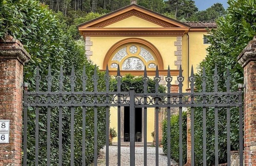 Vorno Villa | Villa Michaela, New Listing! Spacious Villa, exclusive venue with Pool, Chapel and Tennis courts
