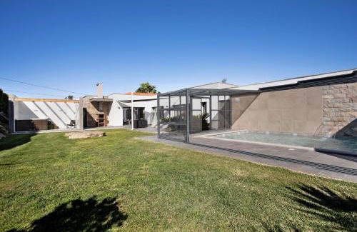 Caldas da Rainha Villa | Villa Mila Piscina e Jacuzzi